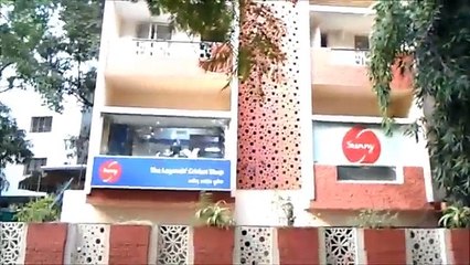 INDIAN CRICKET CAPTAIN(VIRATKOHILIS) BAT CHOOSING TECHNICS  )