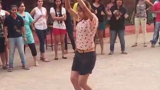 Odisha college girls Street Dance !!!
