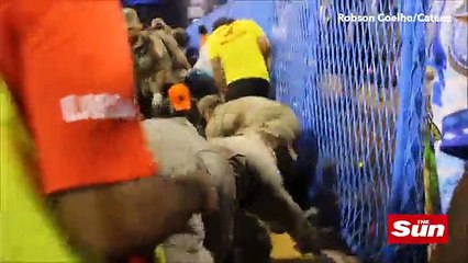 Un char du carnaval de Rio s'écrase dans la foule : 8 blessés