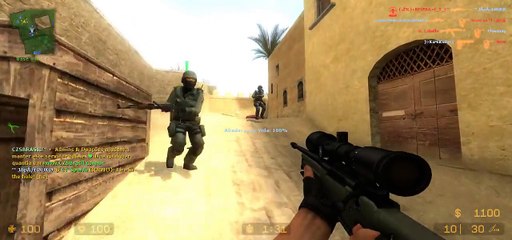 Jogando Counter Strike Source