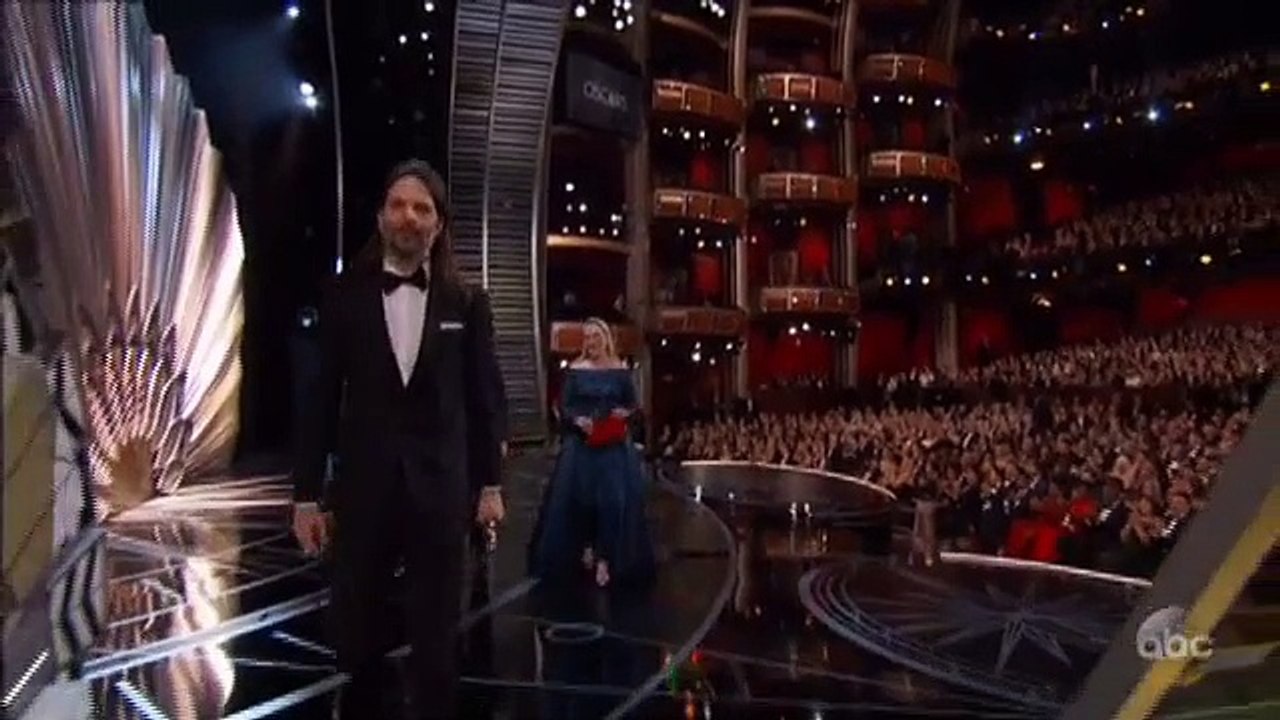 Mean Tweets- 2017 Oscars Edition!