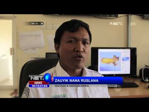 Kemarau Panjang, Ratusan Monyet Turun Gunung Serbu Perkampungan - NET24