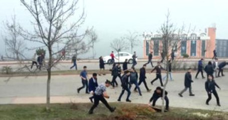 Kocaeli Üniversitesi'nde Öğrenciler Birbirine Girdi: 47 Gözaltı