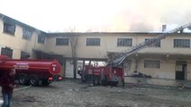 Tekstil Fabrikasının Kumaş Deposunda Yangın