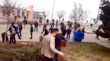 Kocaeli Üniversitesi'nde Öğrenciler Birbirine Girdi 47 Gözaltı Ek