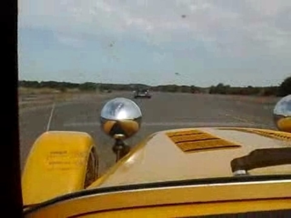 Tour de circuit Lotus a Hethel en Caterham