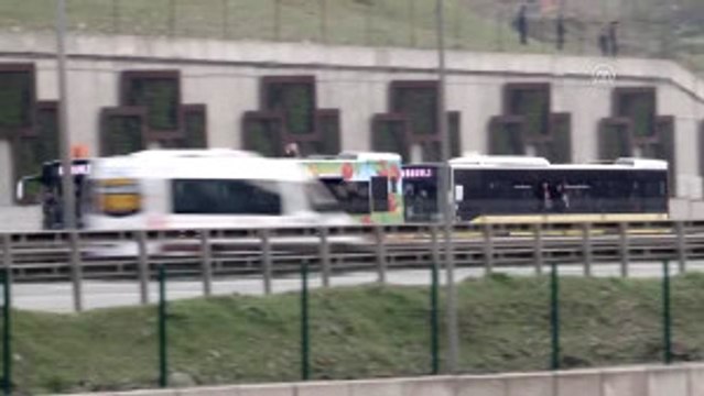 Derbi Maça Doğru - Beşiktaş Taraftarları, Türk Telekom Arena'daki Yerini Aldı