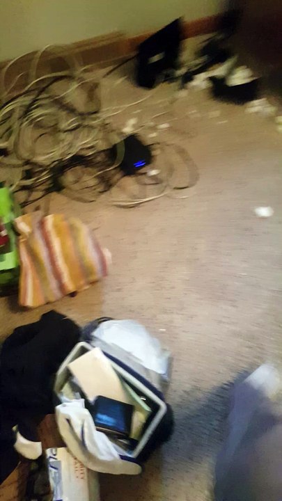 Roomba Makes a Mess