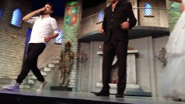 Pedro, el rey de Carlos Paz y la yapa de Gladys que por un ratito se subió a las tablas - 25 de Febrero