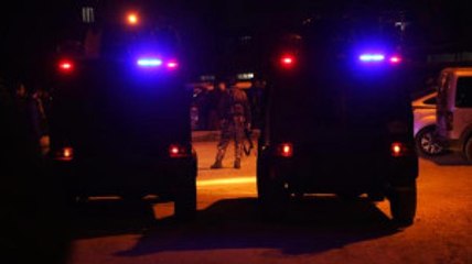 Suriyeliler Ile Mahalle Sakinleri Arasında Kavga: 4 Yaralı