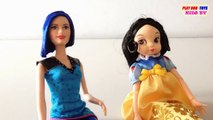 Fortune Days: Snow White Doll & Barbie Girl Dolls: Rock N Royals - Toys Collection Video For Kids