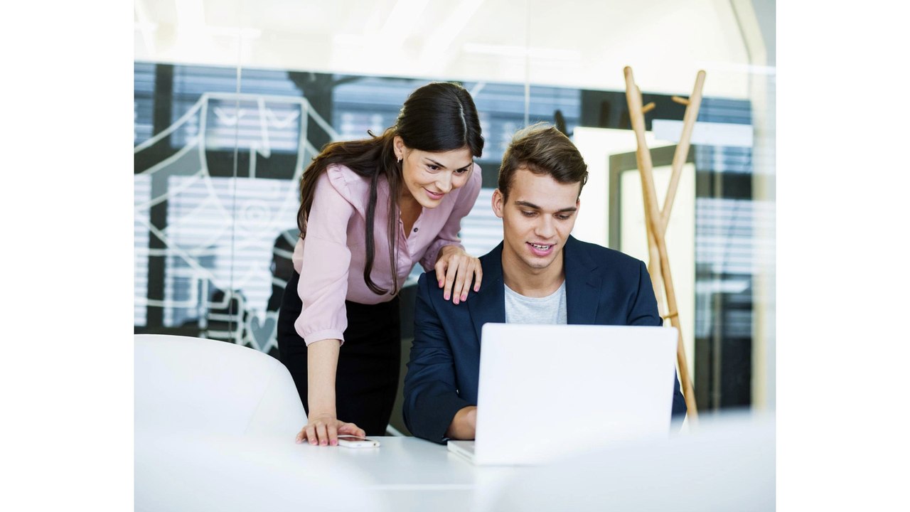 Social Media in Hermosa Beach  - The Benefits Of B2B Social Media Marketing