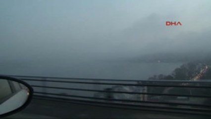 Istanbul'da Deniz Trafiğine Sis Engeli