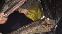 Gürcistan'a Kaçmaya Çalışan FETÖ Üyesi Kadın Aracın Gizli Bölmesinde Yakalandı
