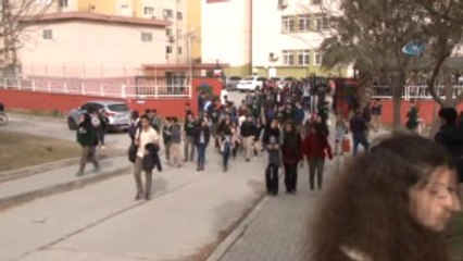 Lisede Kantinci Çırağı Dehşeti; 4 Öğrenci Yaralı