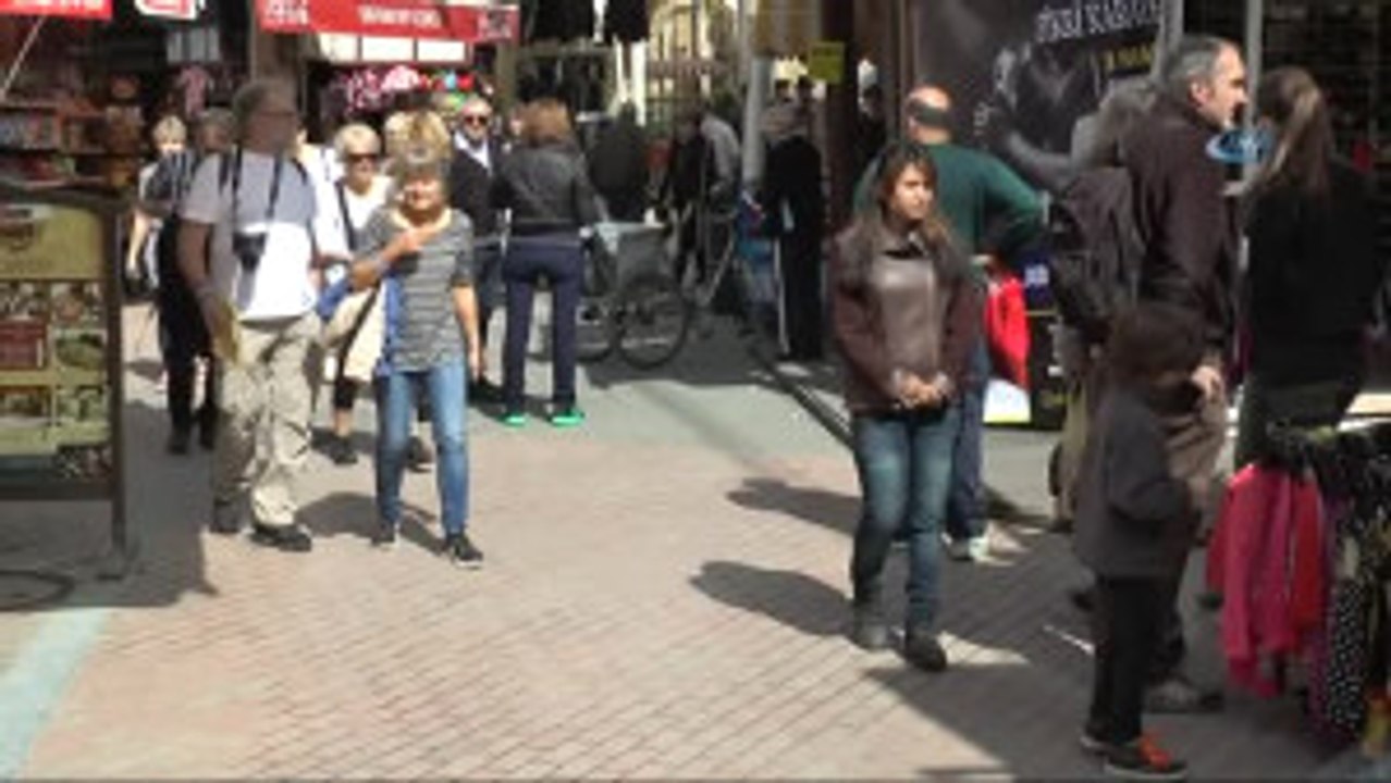 Türkiye'den Gelen İçme Suyu Denize Akıtılıyor- Halk Suyun Denize Akıtılmasına Tepki Gösterdi