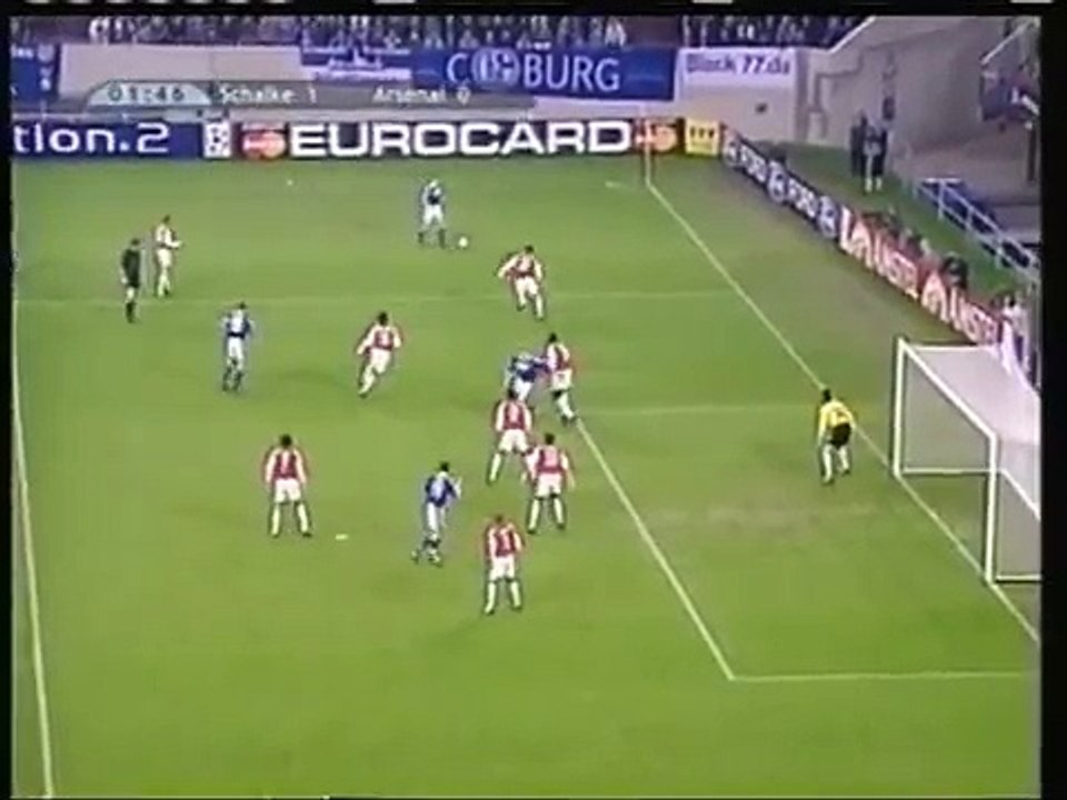 30.10.2001 - 2001-2002 UEFA Champions League Group C Matchday 6 FC Schalke 04 3-1 Arsenal