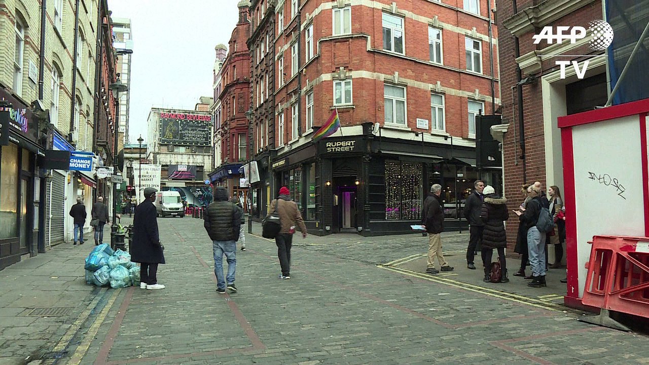 Balade dans le Soho d'autrefois, refuge des gay...