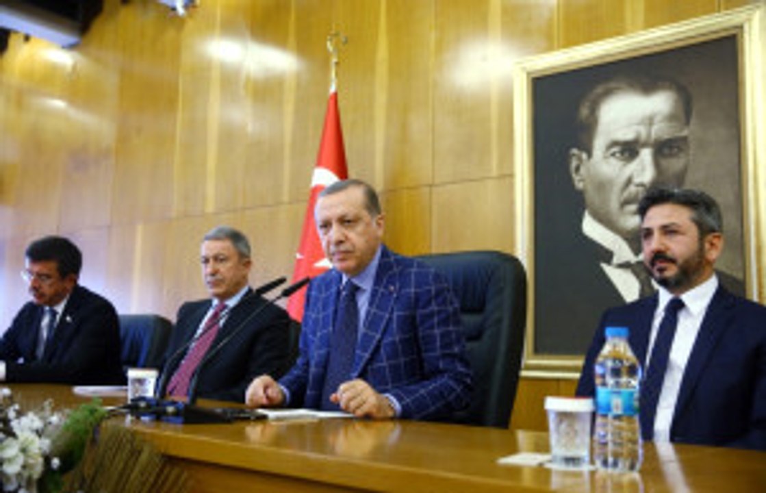 Atılan Başlık Terbiyesizliktir, Seviyesizliktir"