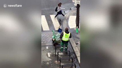 Quand tu travailles à la mairie de Paris