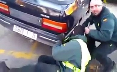 Border Security caught illegaly entering man in country