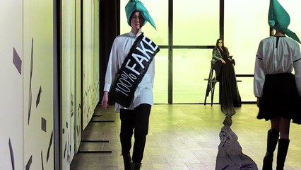 Ukraine: la 1ère mannequin en chaise roulante brise les tabous