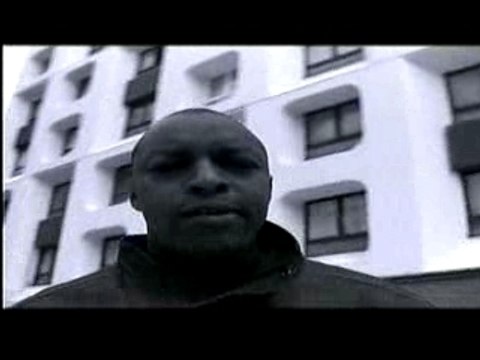 Seven clip mode de vie etrange