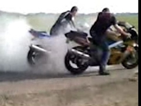 burn 750 gsxr fond de 2éme rupture avec sv650