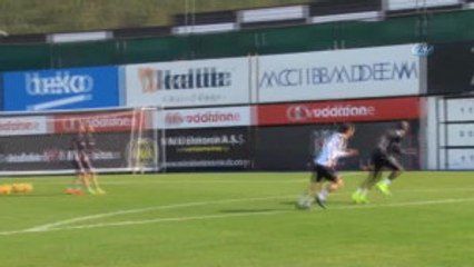 Demba Ba ve Caner Topla Çalıştı