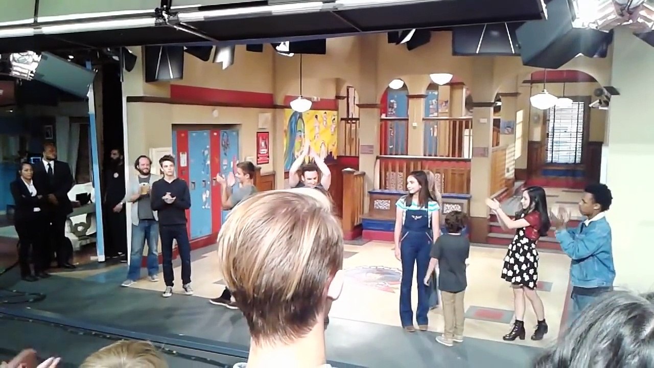 Girl Meets World - Girl Meets The Real World (Curtain Call)