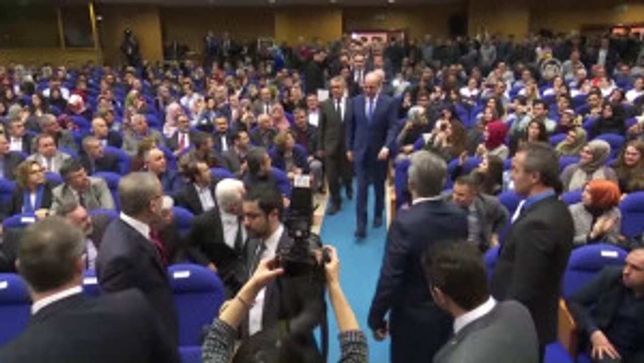 Kurtulmuş: "Karargah Rahatsız Falan Değil"