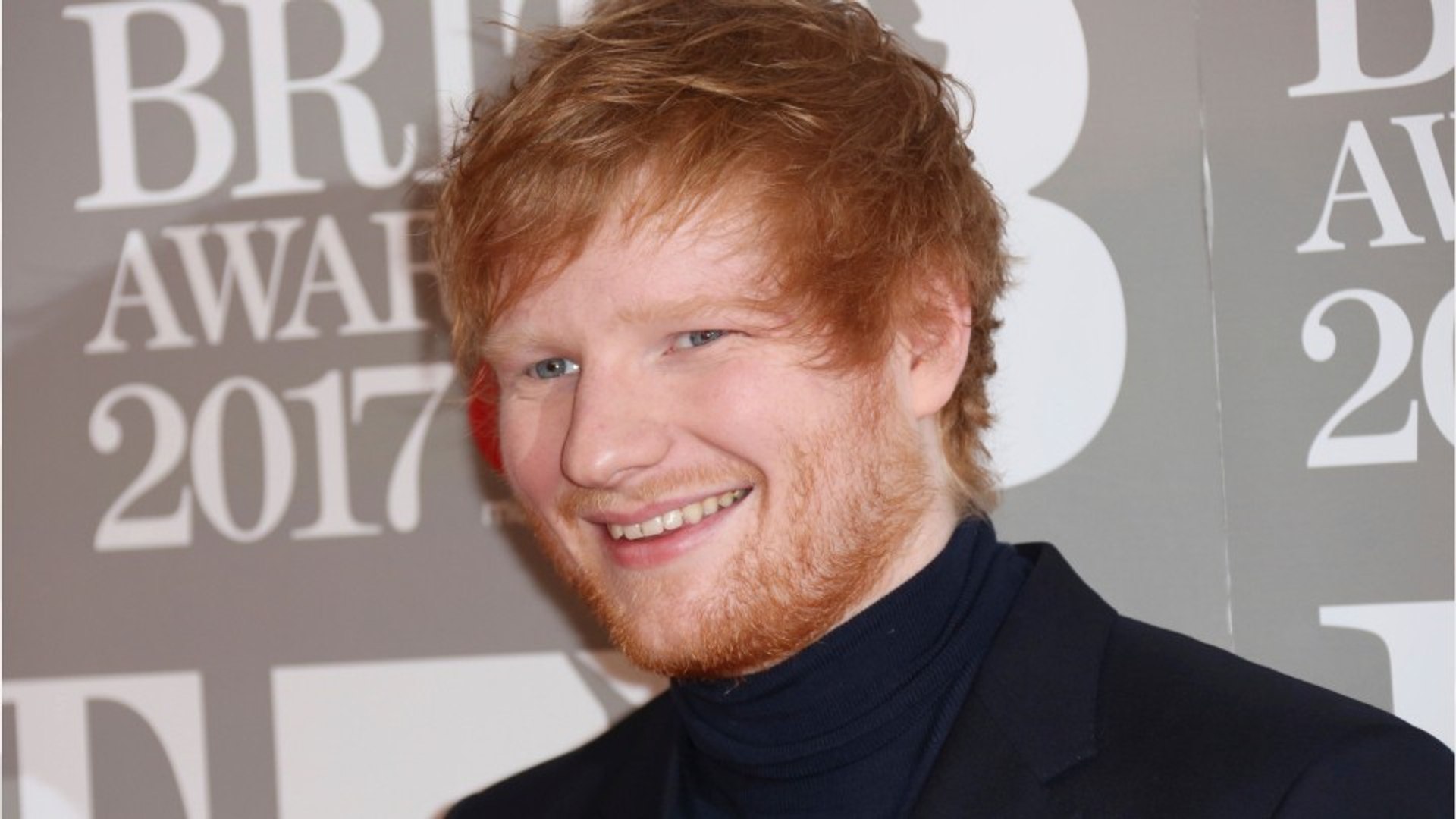 Ed Sheeran Performs 'Shape Of You' On Kiddie Instruments