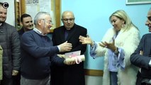 Carinaro (CE) - Club Napoli, la tessera di socio onorario al parroco e al sindaco (26.02.17)