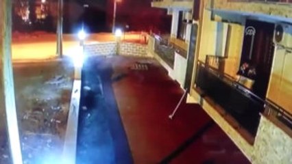 Televizyon Hırsızları Kameraya Yakalandı