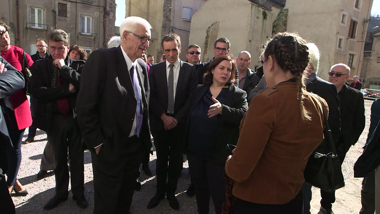 Aveyron : Emmanuelle Cosse rencontre les acteur...