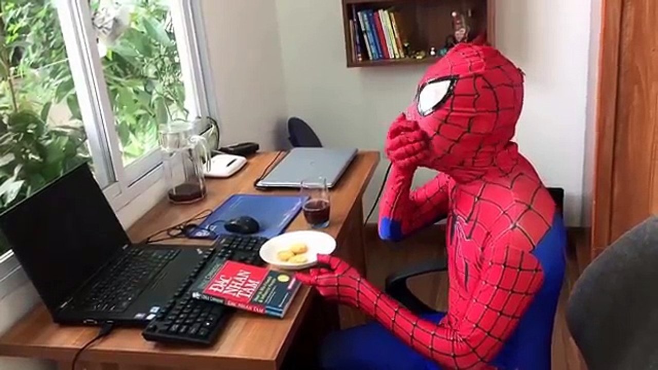 Homem Aranha desenho animado em Portugues novo