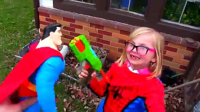 BABY SUPERMAN vs Maleficent SUPERGIRL BABY SUPER DOG Spidergirl Spider-man & Elsa Comics C