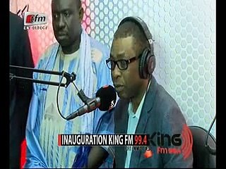 Vidéo - Youssou Ndour " Boubs n'a pas le droit de parler sur King FM, il y est Directeur pas animateur"