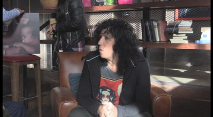 Rosana presenta su trabajo titulado "En la memoria en la piel"