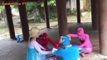 Розовый Человек-паук становится русалкой! ж/ Человек-Паук, замороженные Эльза и Джокер! Супергерой удовольствие в реа