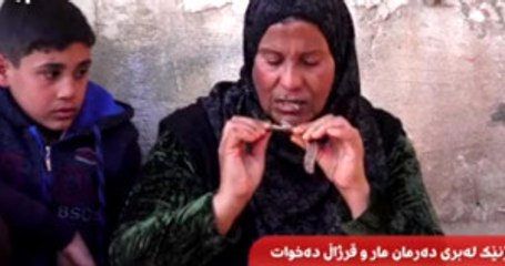 Kanser Hastası Kadın Yılan ve Akrep Yiyerek Hayata Tutunuyor