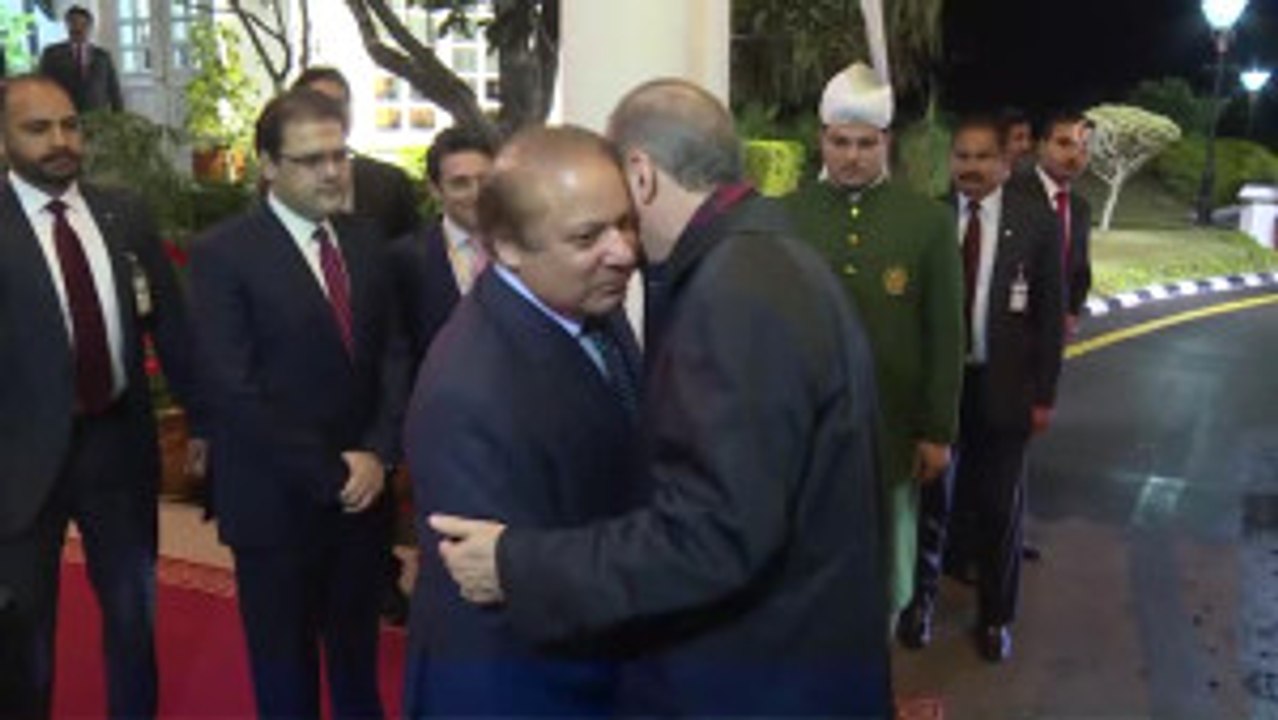 Cumhurbaşkanı Erdoğan, Pakistan Başbakanı Şerif'i Kabul Etti