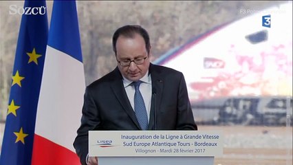 Hollande konuşurken keskin nişancının silahı ateş aldı