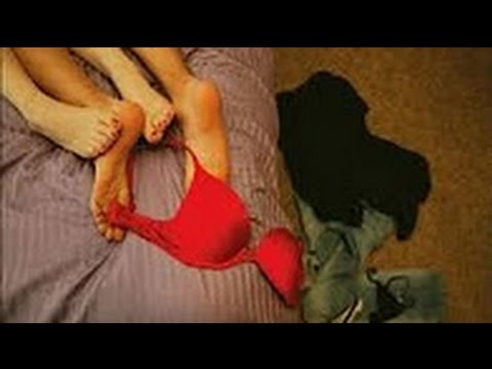 Tình một đêm và cuộc hôn nhân 10 năm - Tin xôn xao