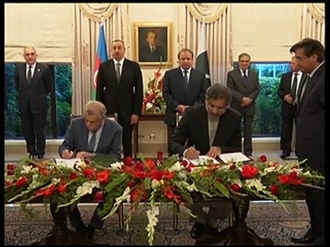 Mr. Natig Aliyev, Minister of Energy, of Azerbaijan and Mr. Shahid Khaqan Abbassi Minister for P&NR signed the agreement