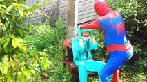Congelados Elsa Come Brócoli y Nutella vs Spiderman Real de Alimentos de la Tortura w Superman, Batman, coc