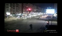 İki motosikletin kafa kafaya çarpışması MOBESE’de