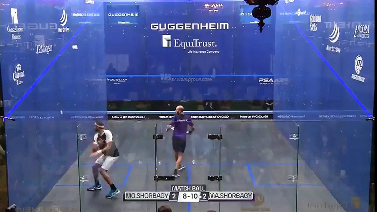 Battre son grand frère au Squash et pleurer... Beauté du sport