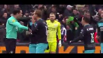 Le gardien du PSV Eindhoven marque un but contre son camp en rentrant le ballon tout seul