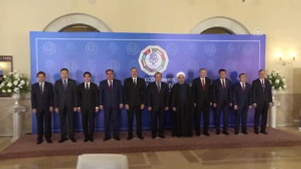 13. Eit Liderler Zirvesi - Aile Fotoğrafı